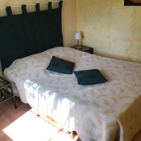 Gite Des Oliviers Villa Le Luc Luaran gambar